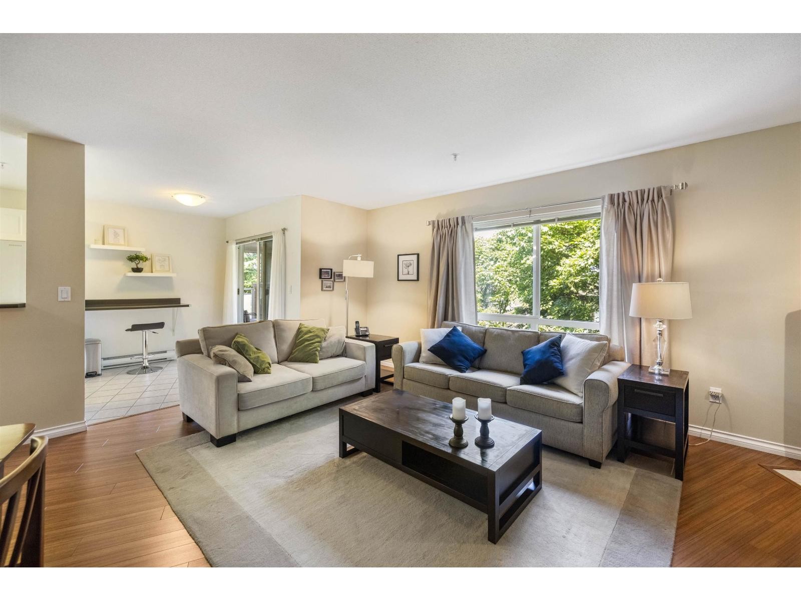 












310 15150 29A AVENUE

,
Surrey,




British Columbia
V4P3B1

