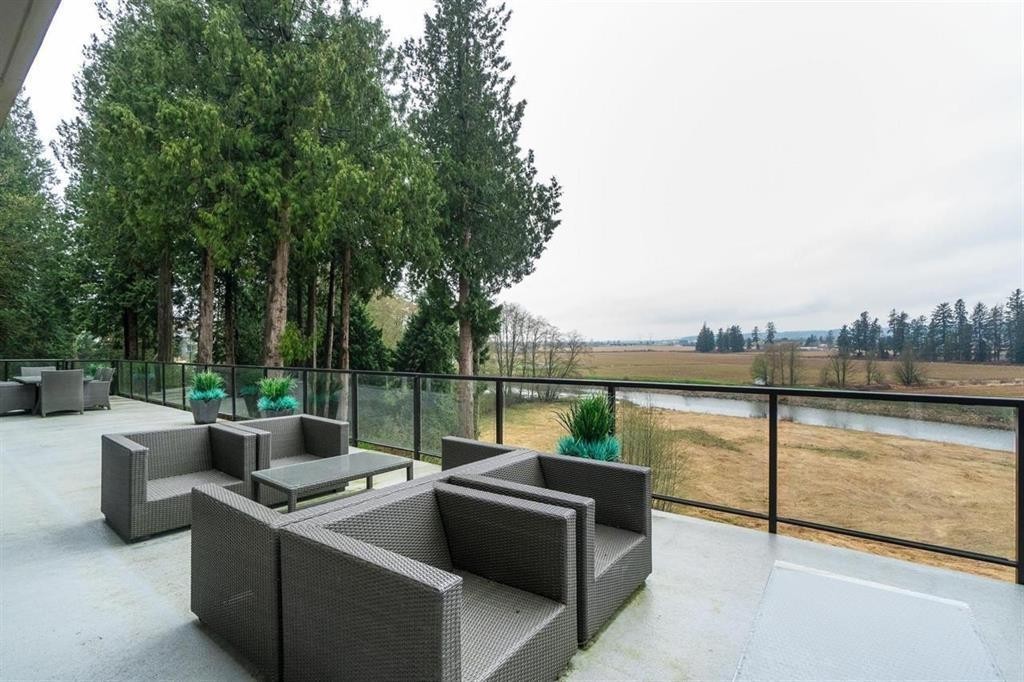 












308 15185 36 AVENUE

,
Surrey,




British Columbia
V3Z4R3

