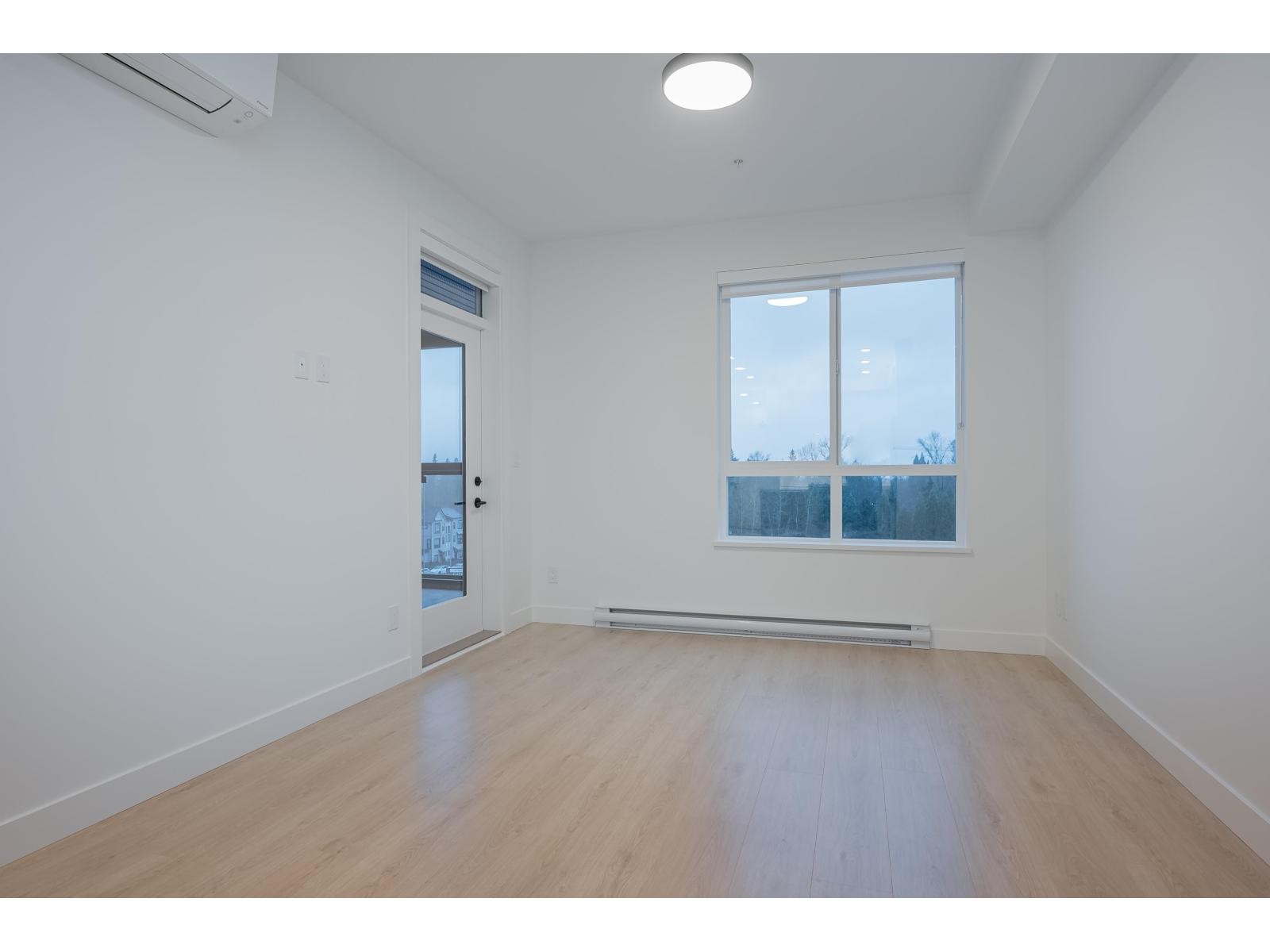 












404 19885 76 AVENUE

,
Langley,




British Columbia
V2Y4M5

