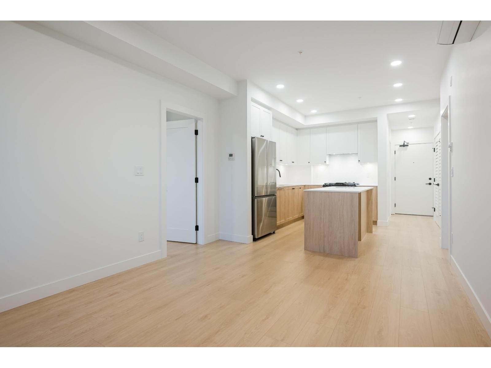 












404 19885 76 AVENUE

,
Langley,




British Columbia
V2Y4M5

