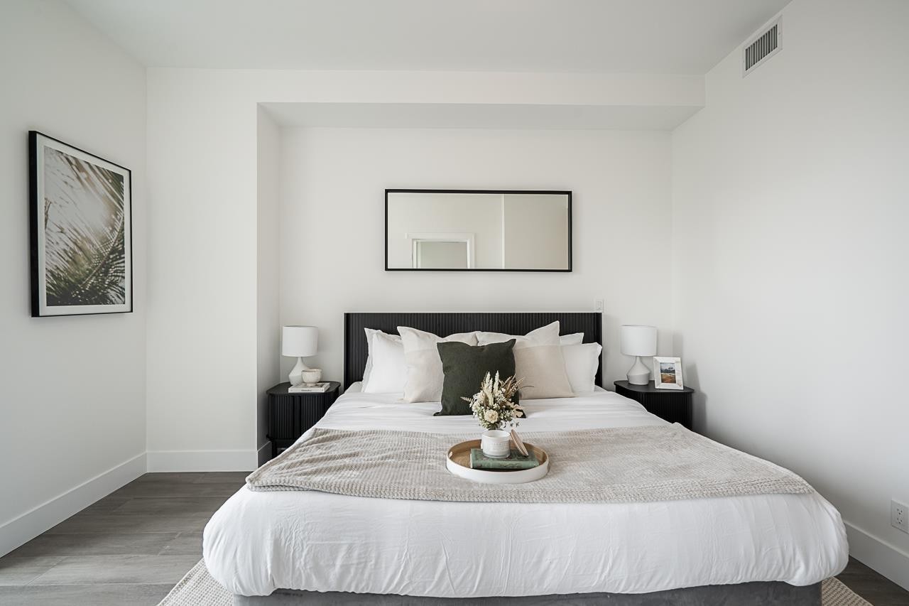 












317 1342 JOHNSTON ROAD

,
White Rock,




British Columbia
V4B0C7

