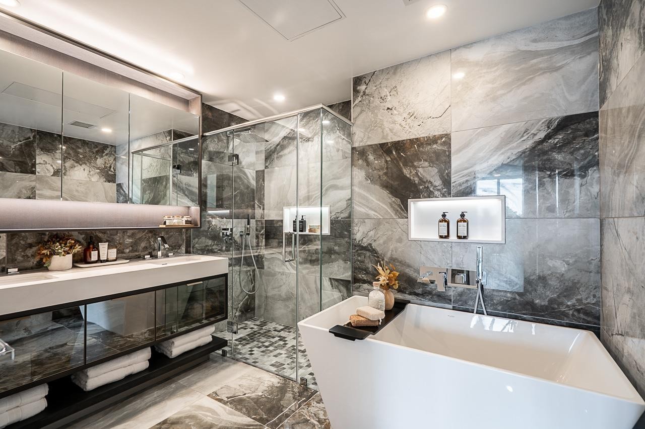 












317 1342 JOHNSTON ROAD

,
White Rock,




British Columbia
V4B0C7

