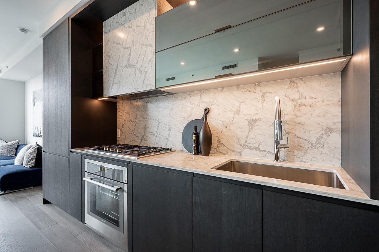 












317 1342 JOHNSTON ROAD

,
White Rock,




British Columbia
V4B0C7

