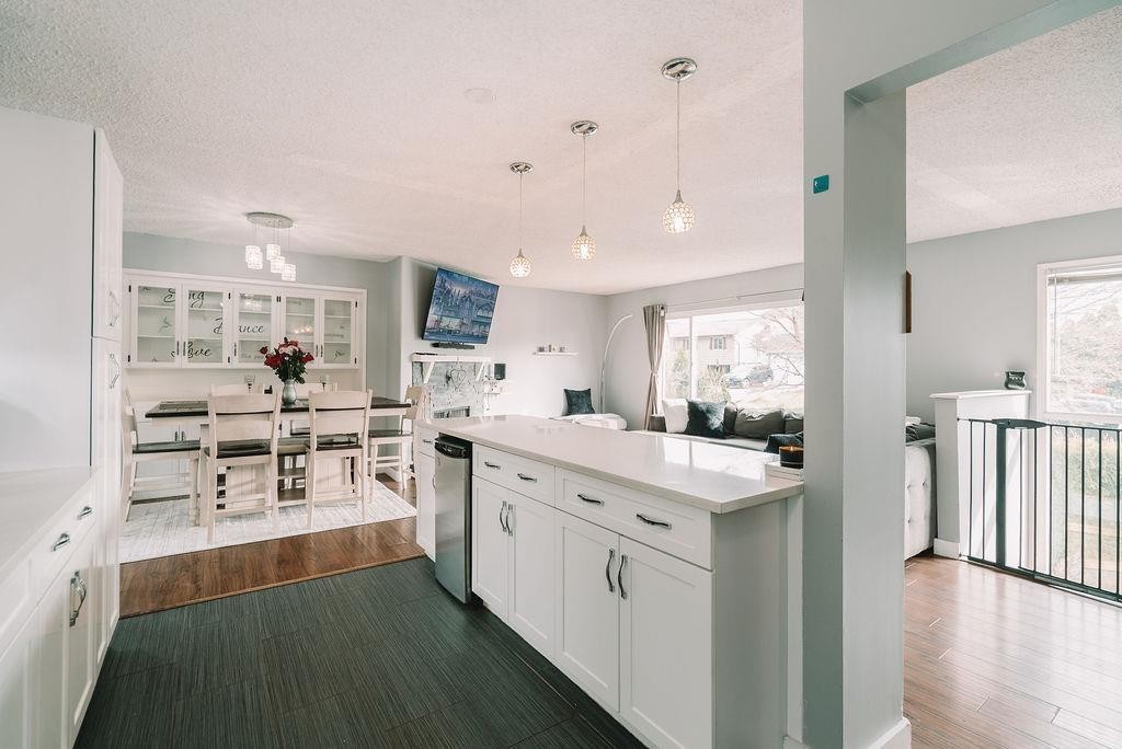 












8173 SUMAC PLACE

,
Mission,




British Columbia
V2V5L2

