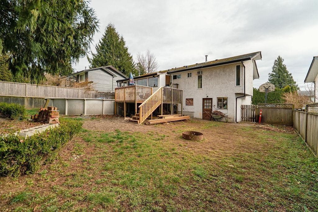 












8173 SUMAC PLACE

,
Mission,




British Columbia
V2V5L2

