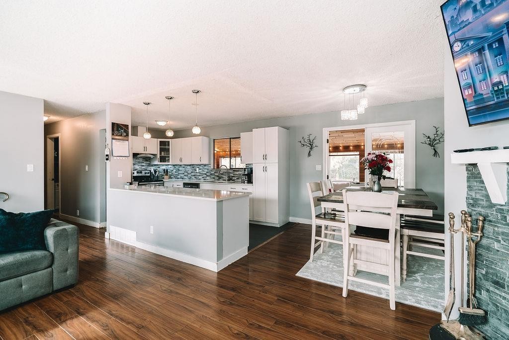 












8173 SUMAC PLACE

,
Mission,




British Columbia
V2V5L2

