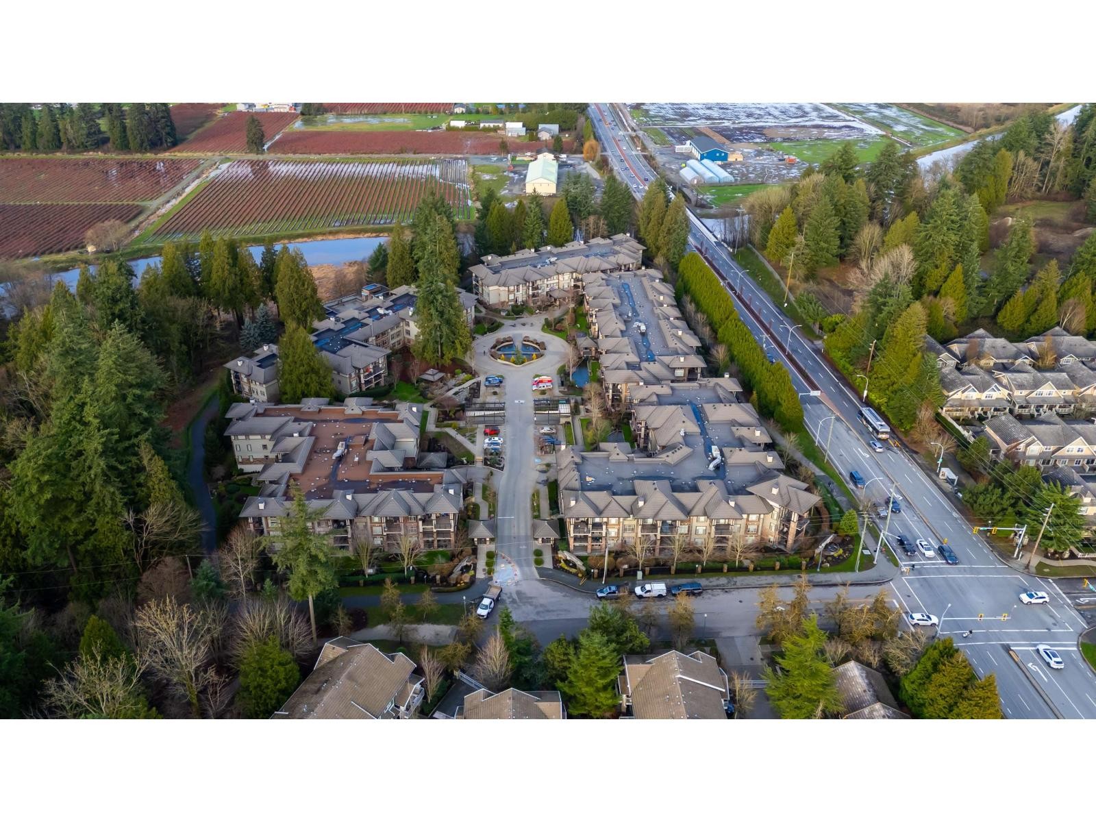 












308 15185 36 AVENUE

,
Surrey,




British Columbia
V3Z4R3

