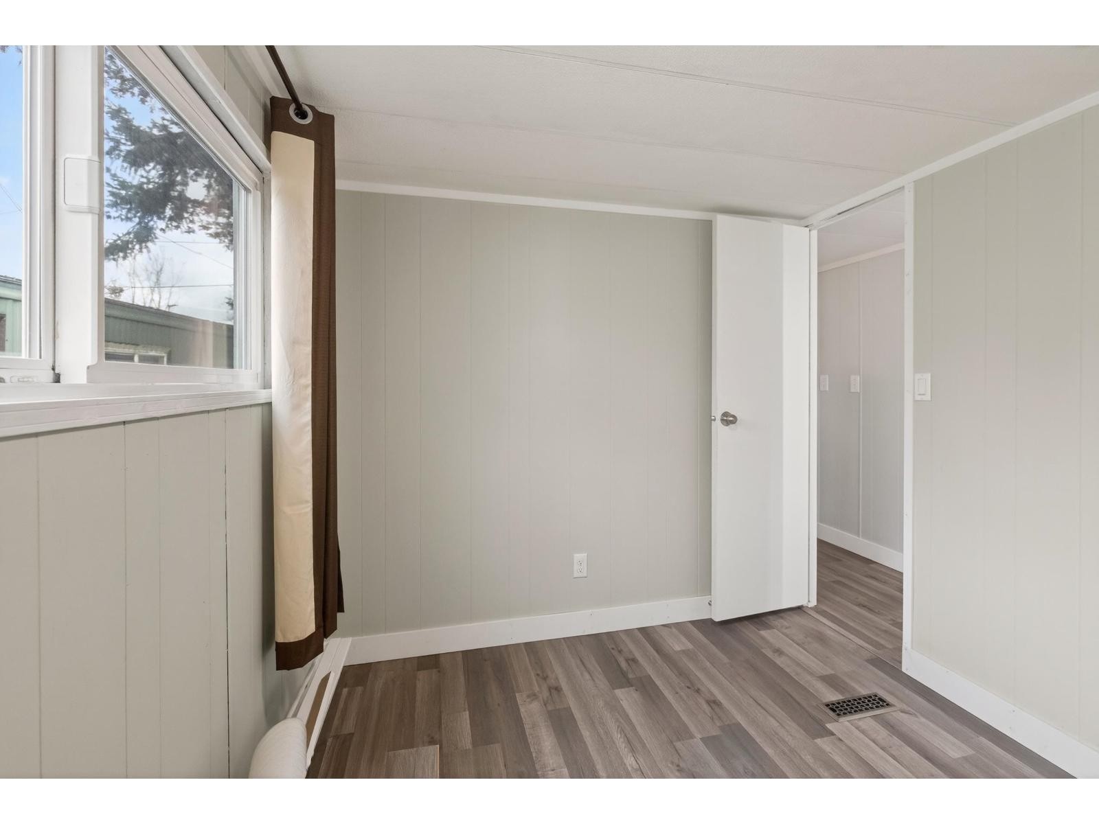 












8 24330 FRASER HIGHWAY

,
Langley,




British Columbia
V2Z1N2

