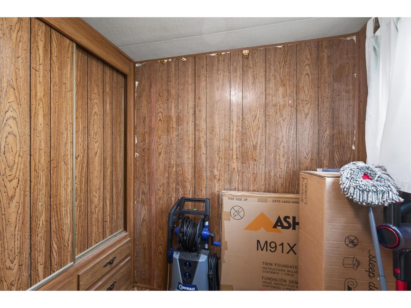 












8 24330 FRASER HIGHWAY

,
Langley,




British Columbia
V2Z1N2

