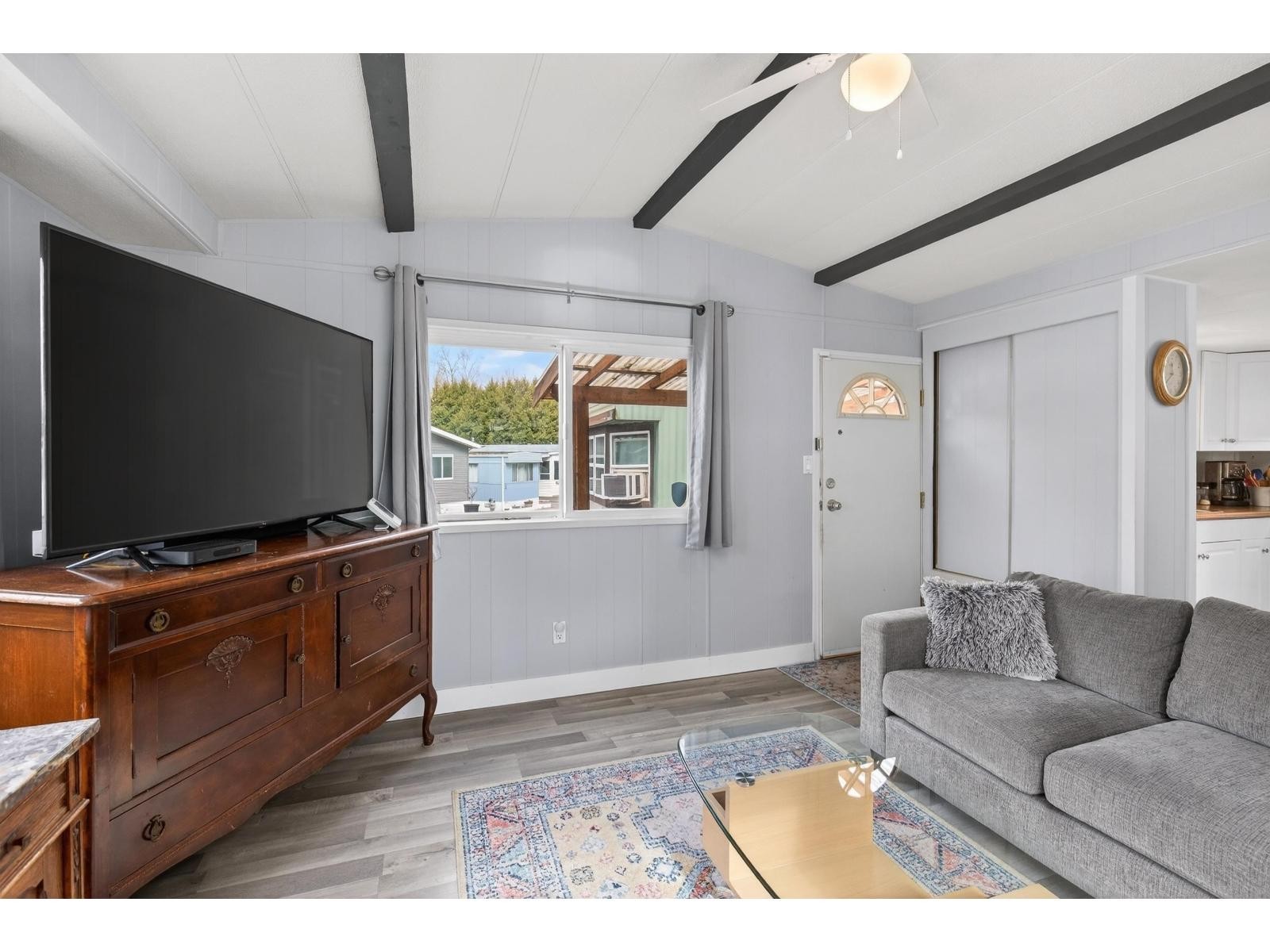 












8 24330 FRASER HIGHWAY

,
Langley,




British Columbia
V2Z1N2

