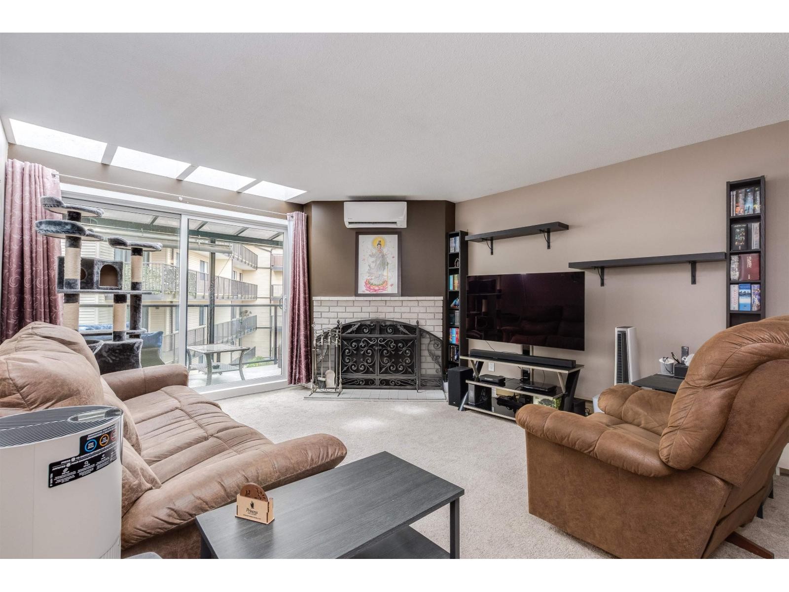 












307 32124 TIMS AVENUE

,
Abbotsford,




British Columbia
V2T2H4

