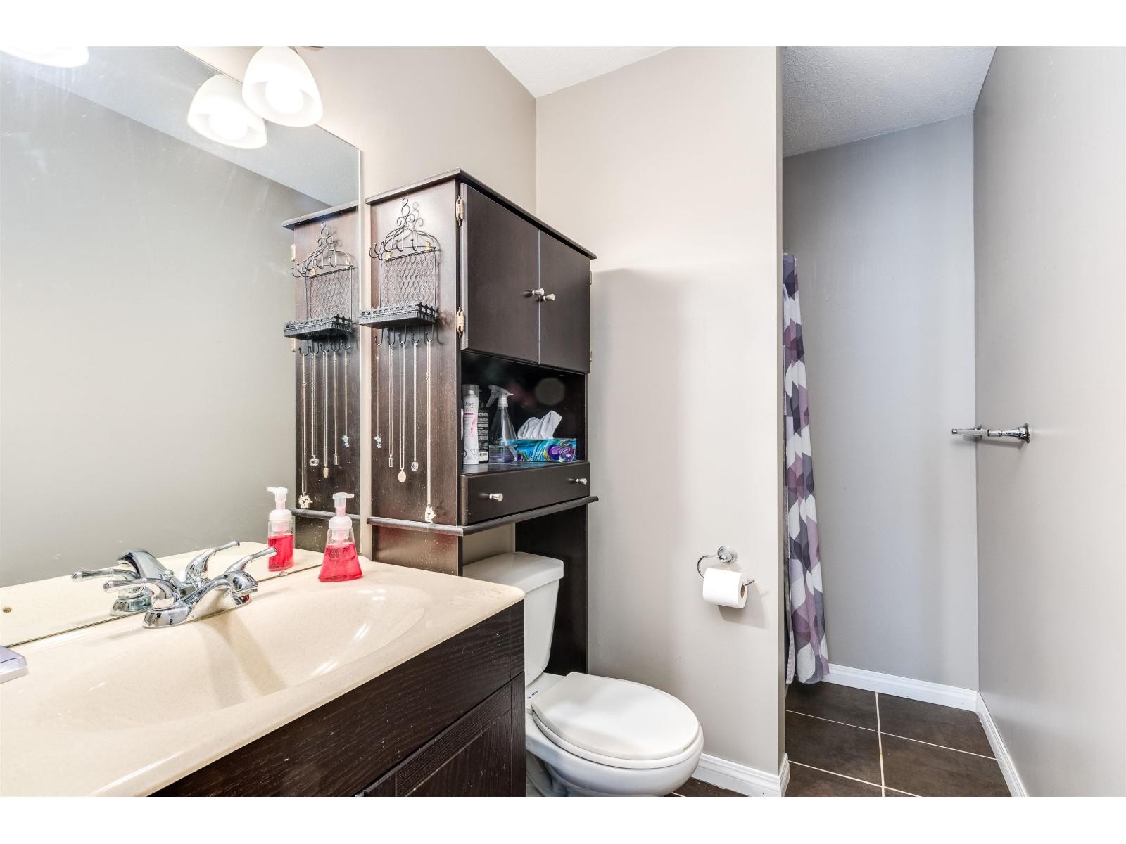












307 32124 TIMS AVENUE

,
Abbotsford,




British Columbia
V2T2H4

