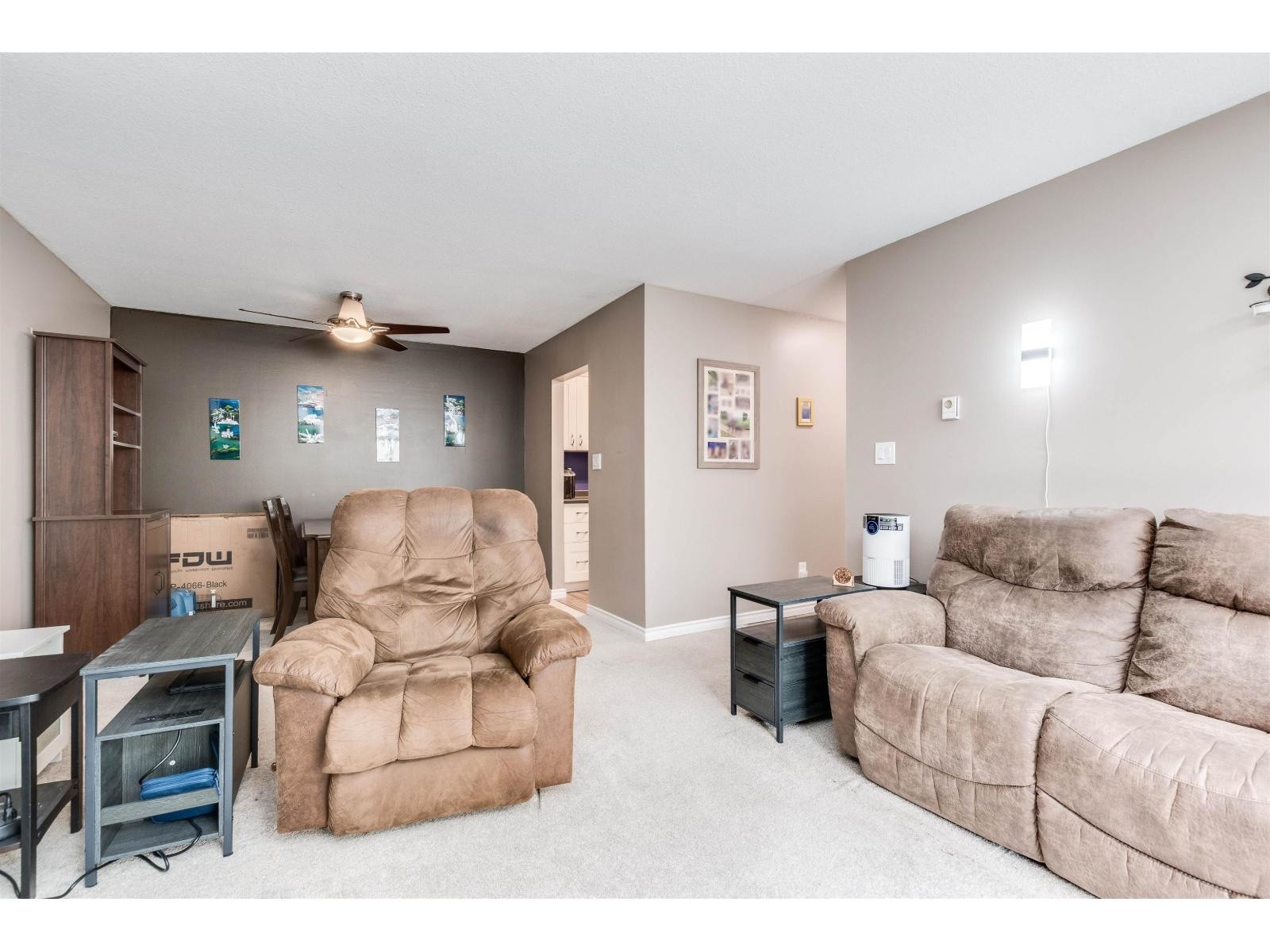 












307 32124 TIMS AVENUE

,
Abbotsford,




British Columbia
V2T2H4

