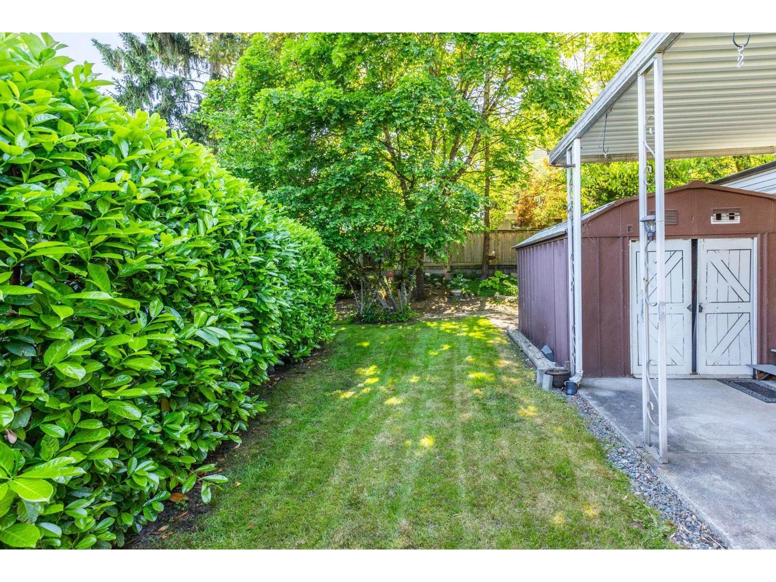 












80 1840 160 STREET

,
Surrey,




British Columbia
V4A4X4

