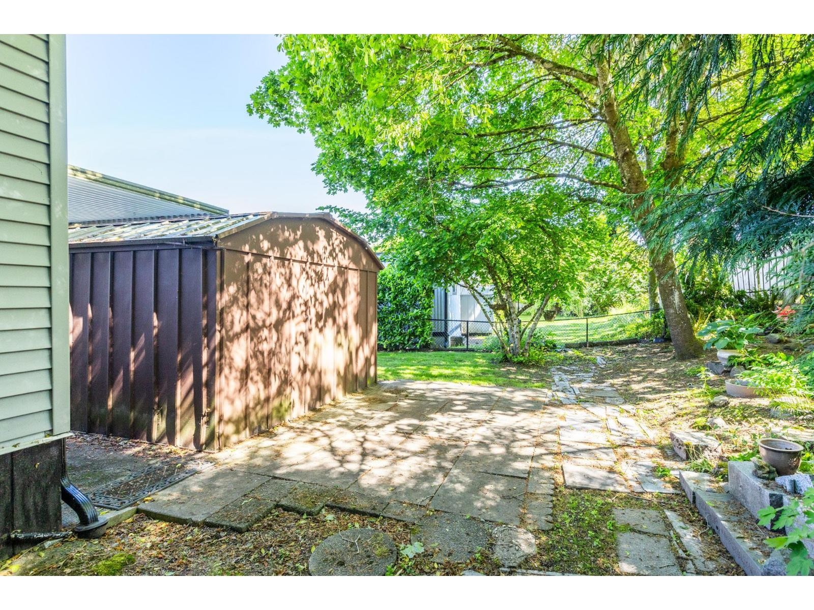 












80 1840 160 STREET

,
Surrey,




British Columbia
V4A4X4

