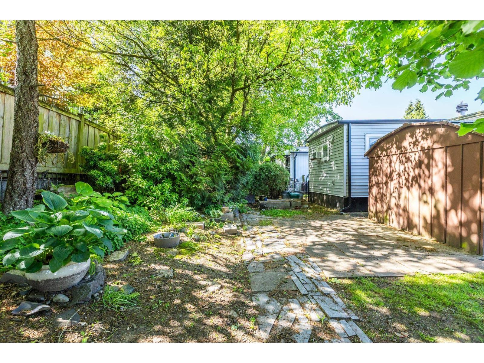 












80 1840 160 STREET

,
Surrey,




British Columbia
V4A4X4

