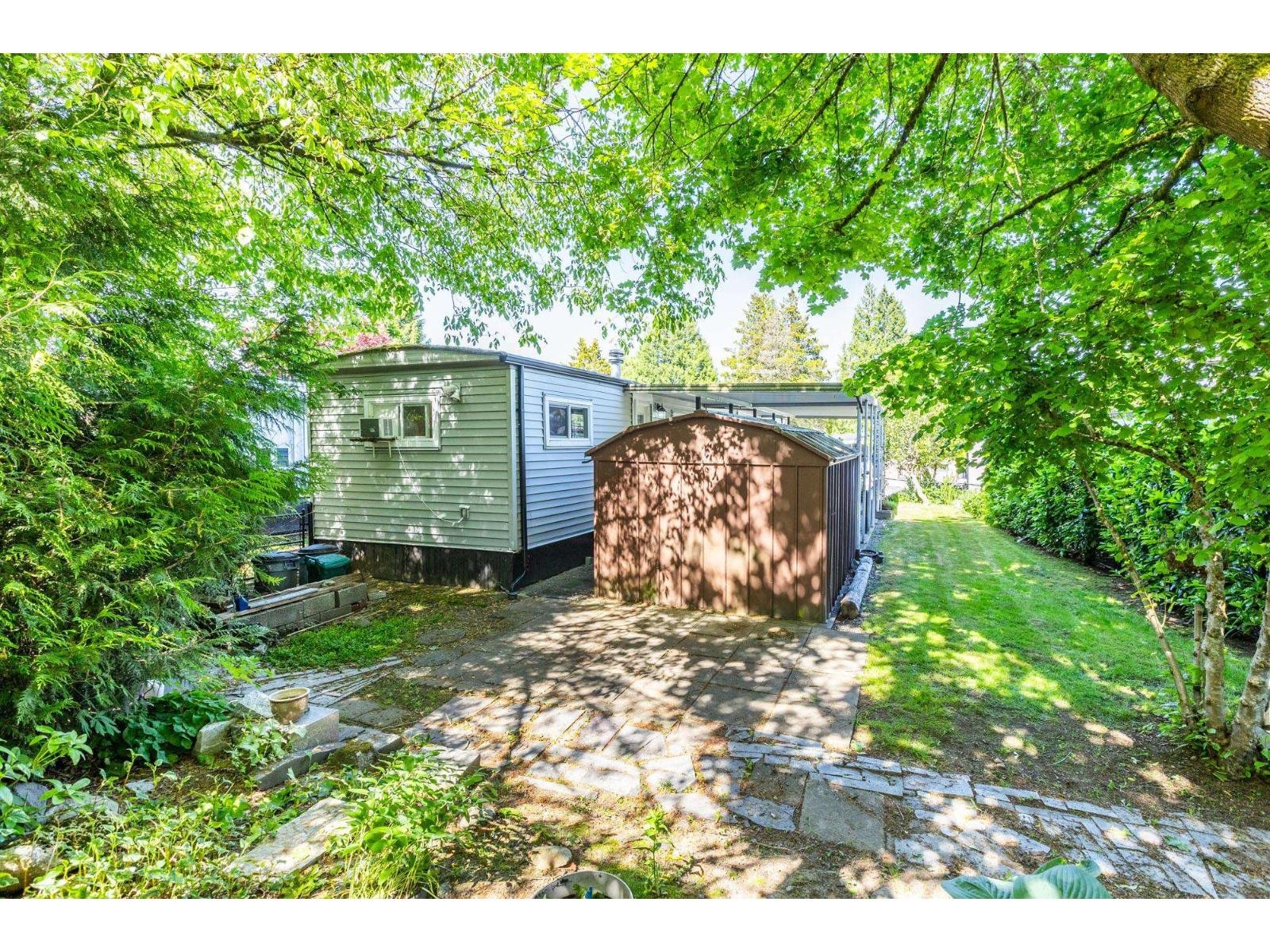 












80 1840 160 STREET

,
Surrey,




British Columbia
V4A4X4


