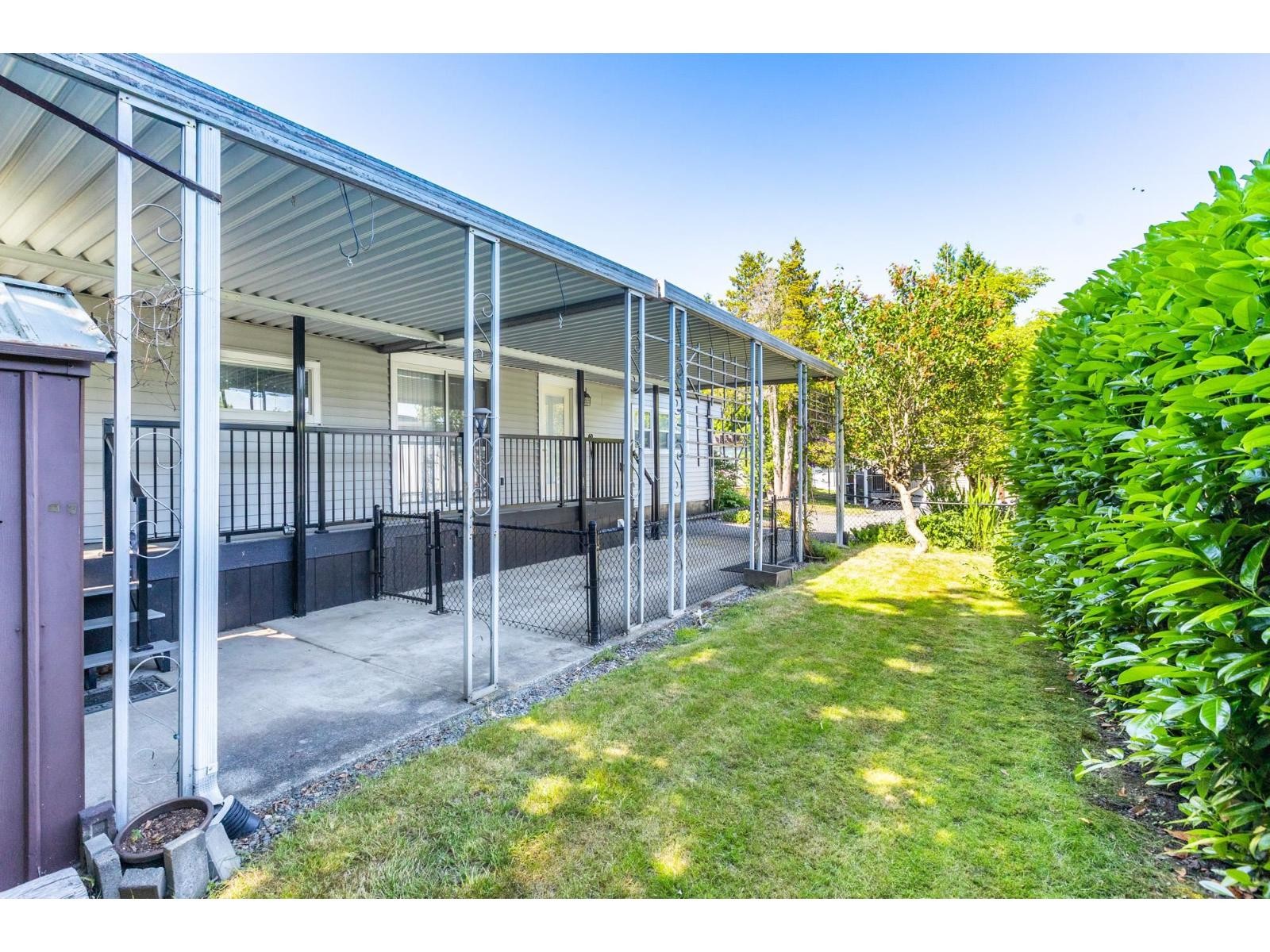 












80 1840 160 STREET

,
Surrey,




British Columbia
V4A4X4

