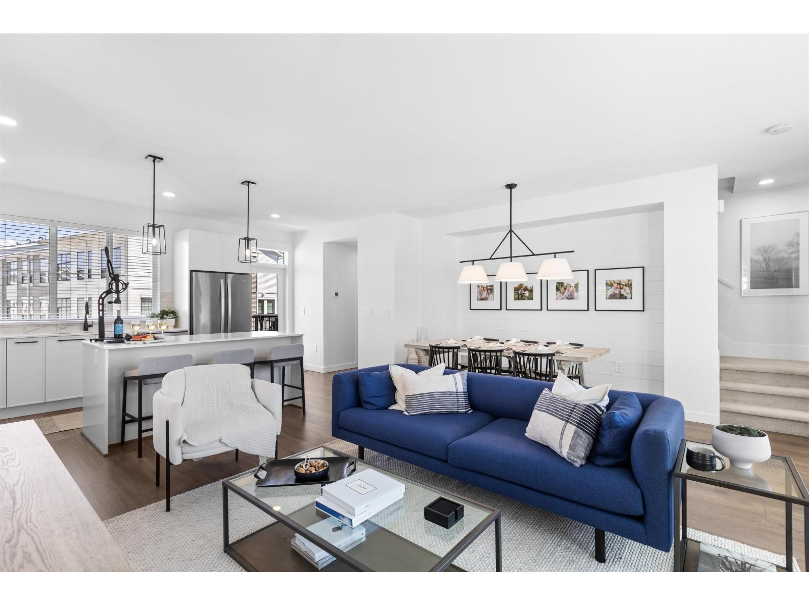 












35 2891 MONTROSE AVENUE

,
Abbotsford,




British Columbia
N0N0N0

