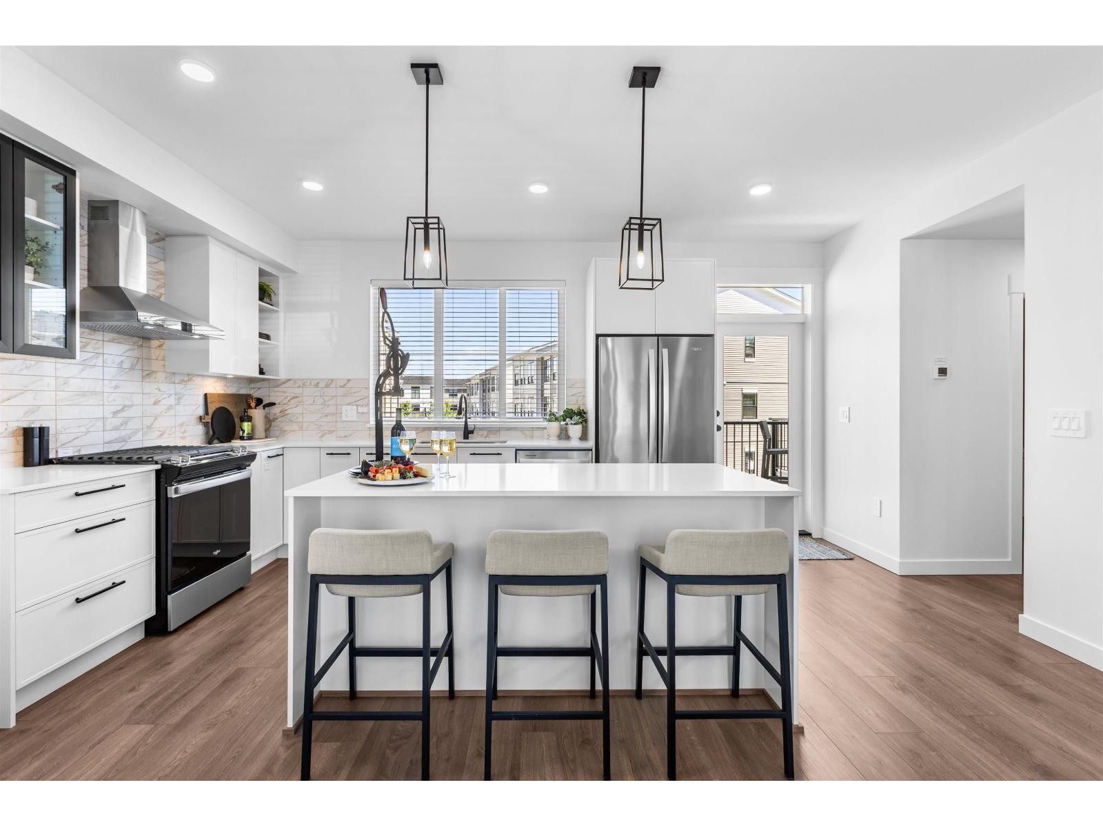 












35 2891 MONTROSE AVENUE

,
Abbotsford,




British Columbia
N0N0N0

