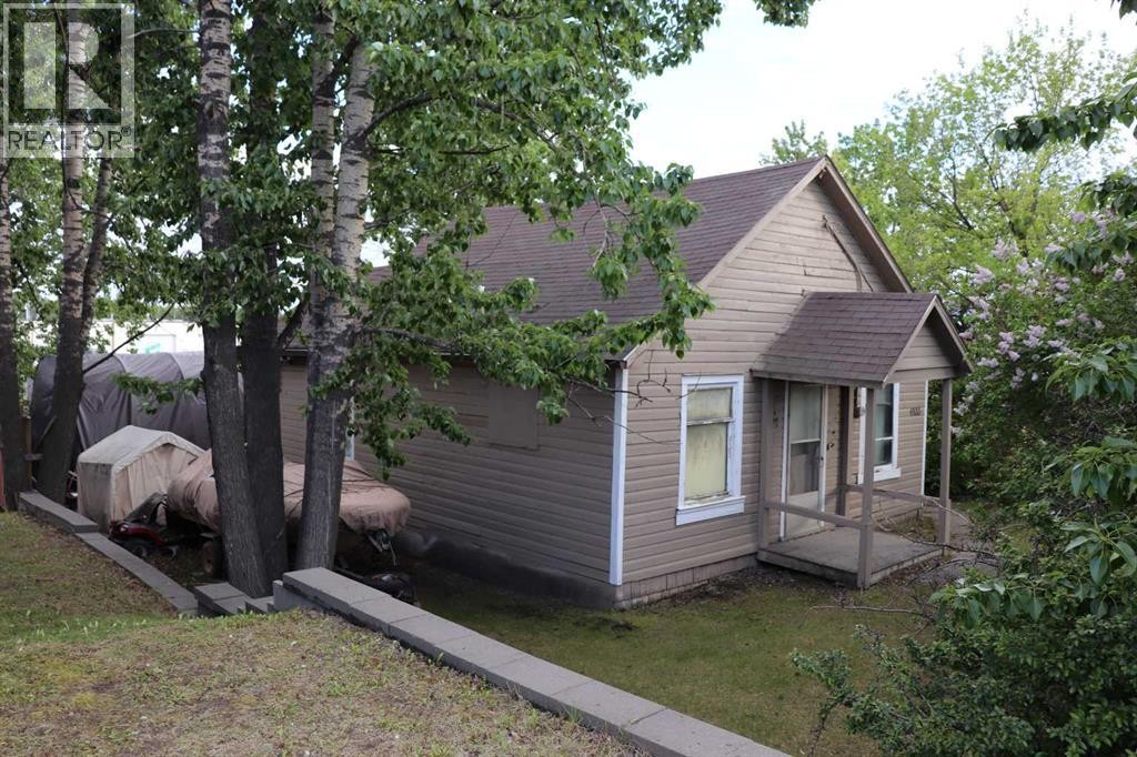 












4839 4 Avenue

,
Edson,




Alberta
T7E1V5


