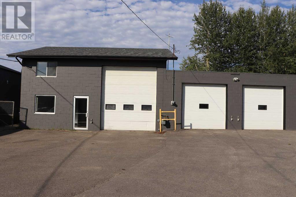 












410 68 Street

,
Edson,




Alberta
T7E1M7

