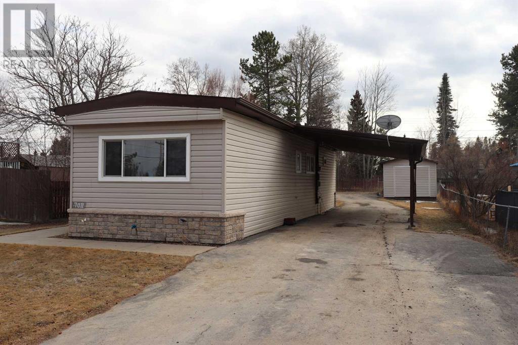 












7011 Glenwood Drive

,
Edson,




Alberta
T7E1M5

