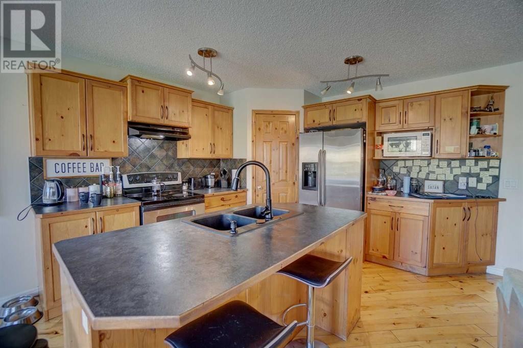 












70 Glensummit Close

,
Cochrane,




Alberta
T4C2K1

