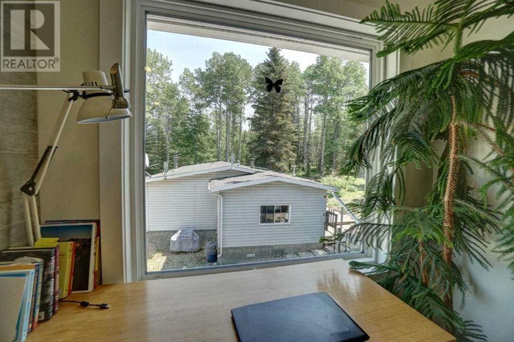 












50015 Township Road 282 Road

,
Rural Rocky View County,




Alberta
T4C2X3

