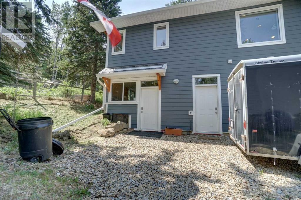 












50015 Township Road 282 Road

,
Rural Rocky View County,




Alberta
T4C2X3

