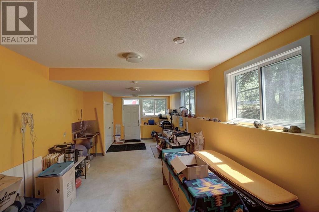 












50015 Township Road 282 Road

,
Rural Rocky View County,




Alberta
T4C2X3

