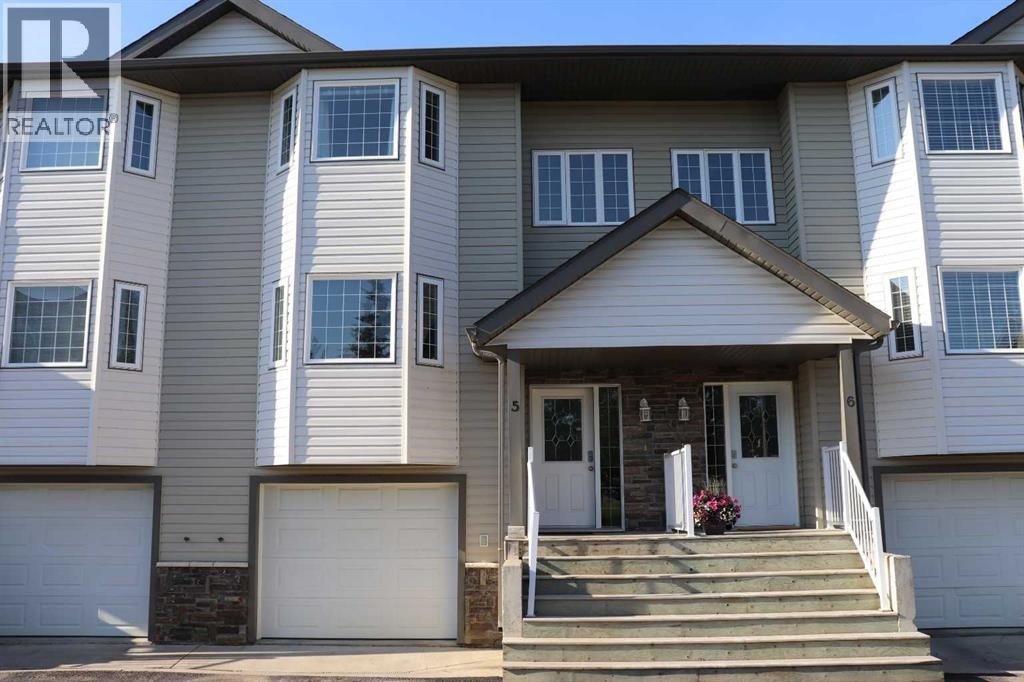 












5, 1616 41 Street

,
Edson,




Alberta
T7E0A5

