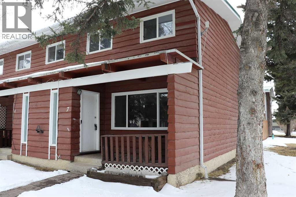 












7, 113 Hardisty Avenue

,
Hinton,




Alberta
T7V1C4

