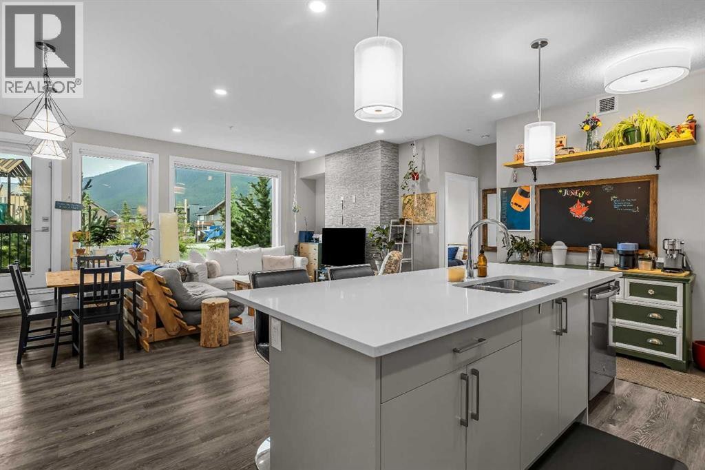 












117, 106 Stewart Creek Rise

,
Canmore,




Alberta
T1W0N3


