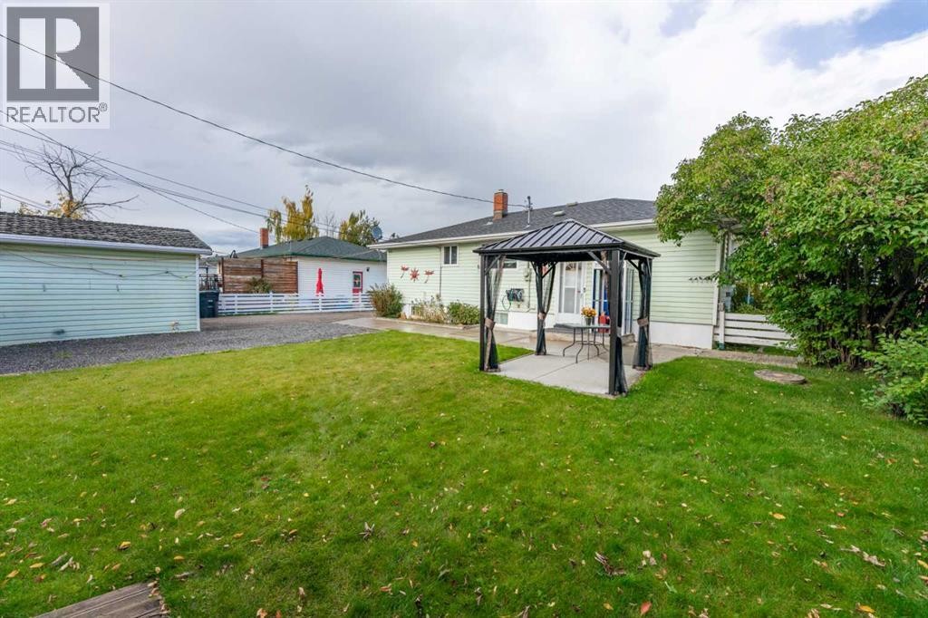 












104 Fraser Street

,
Hinton,




Alberta
T7V1B7

