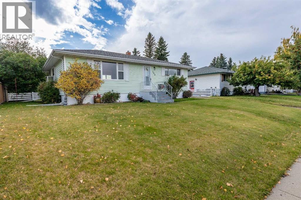 












104 Fraser Street

,
Hinton,




Alberta
T7V1B7


