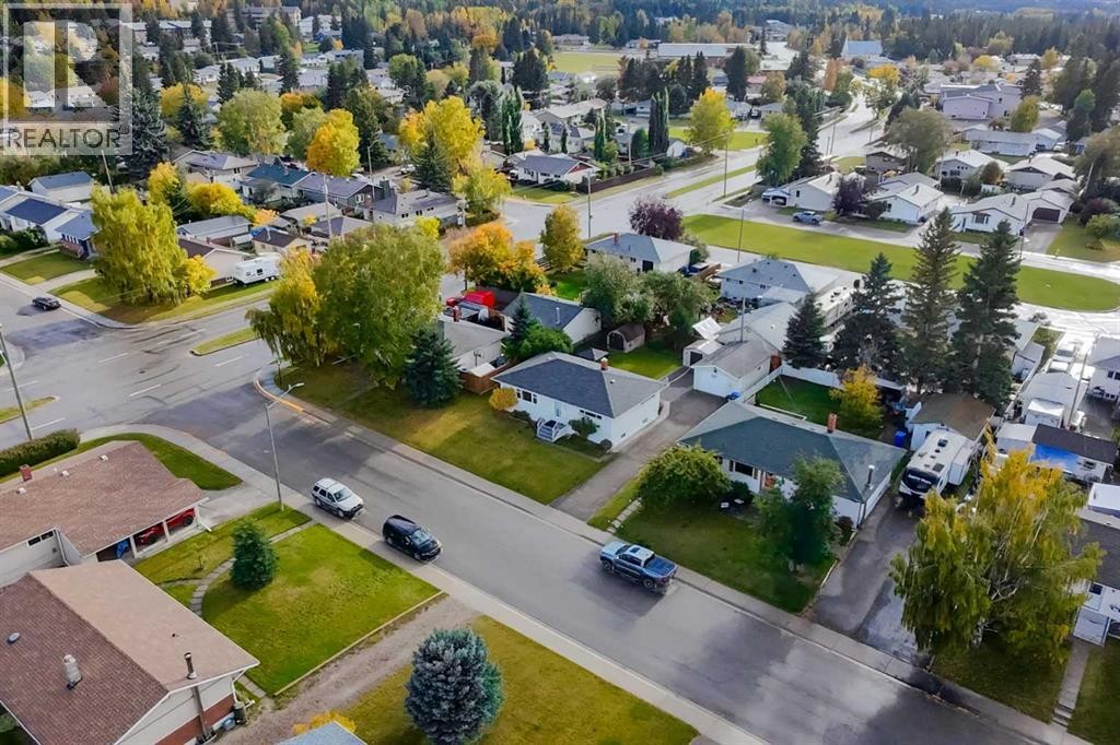












104 Fraser Street

,
Hinton,




Alberta
T7V1B7

