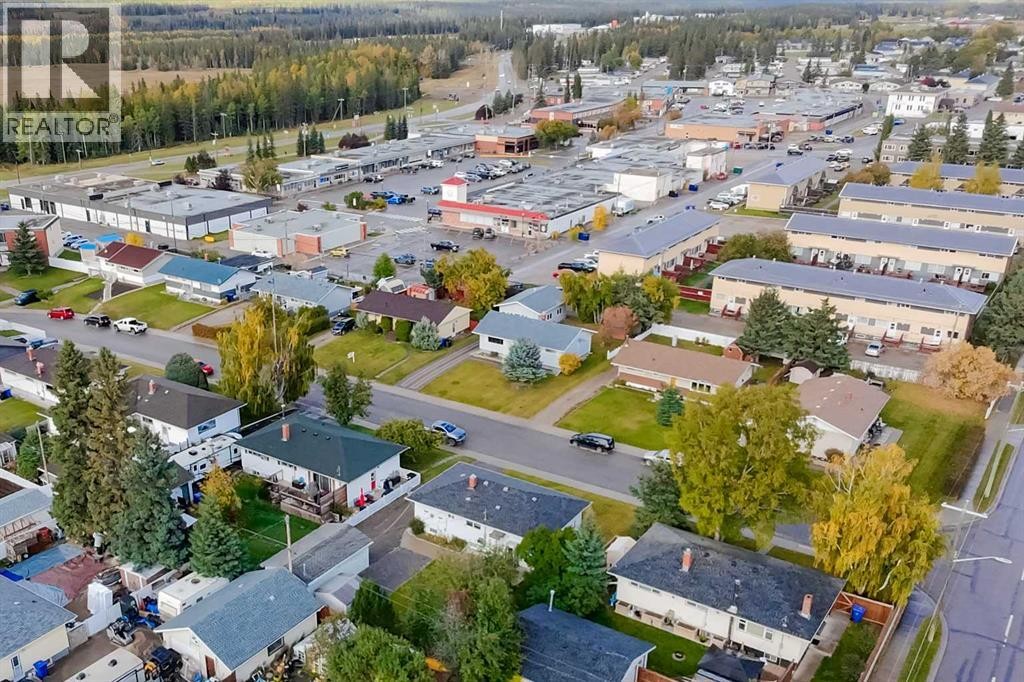 












104 Fraser Street

,
Hinton,




Alberta
T7V1B7

