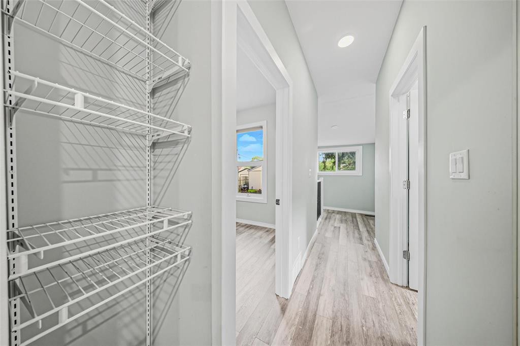 












217 Hampton Street

,
Winnipeg,




Manitoba
R3J1P5

