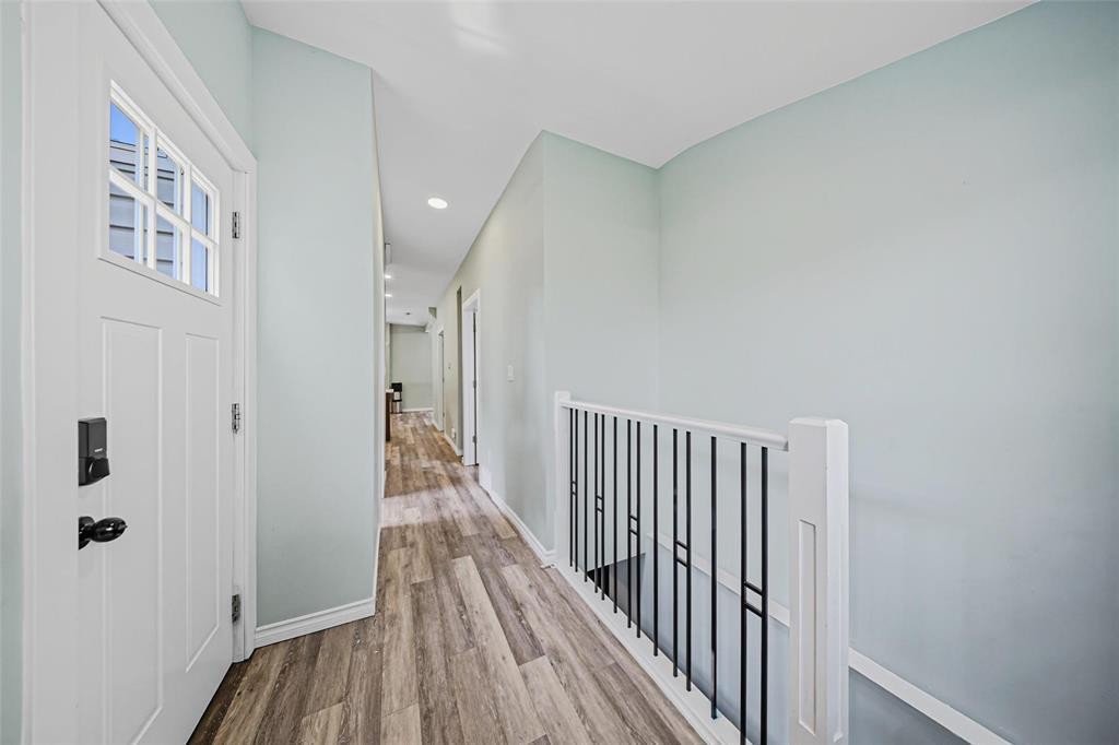 












217 Hampton Street

,
Winnipeg,




Manitoba
R3J1P5

