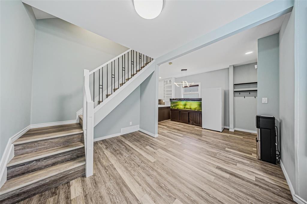 












217 Hampton Street

,
Winnipeg,




Manitoba
R3J1P5

