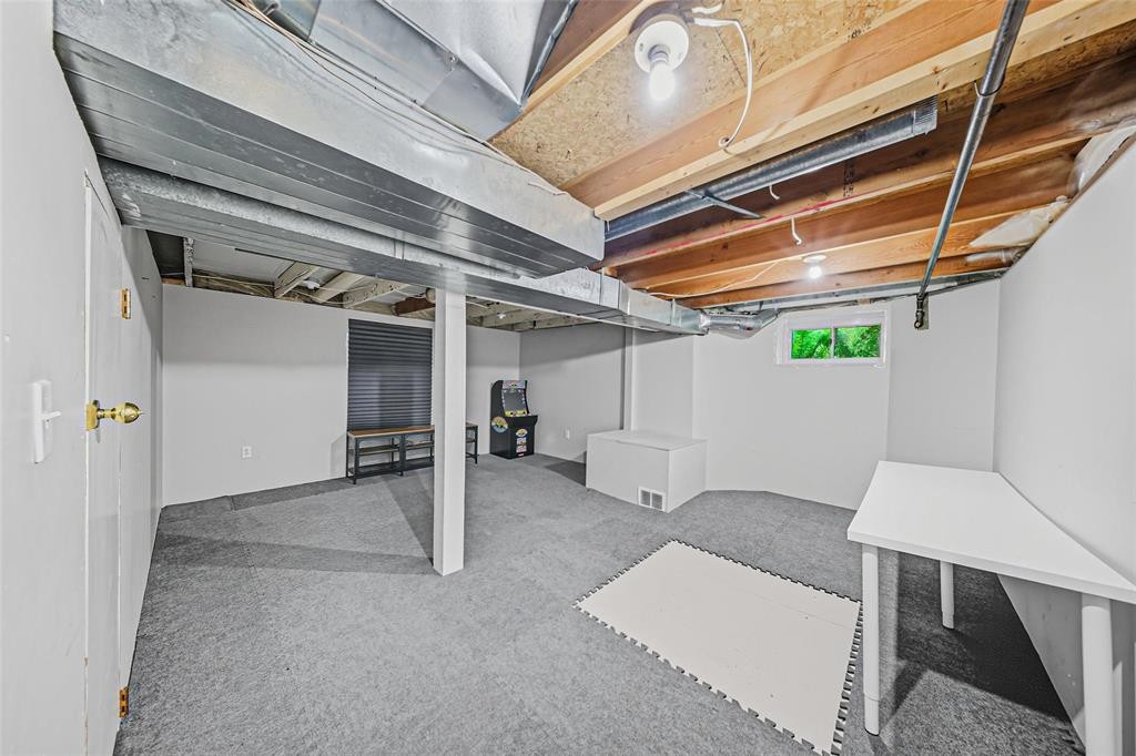 












217 Hampton Street

,
Winnipeg,




Manitoba
R3J1P5

