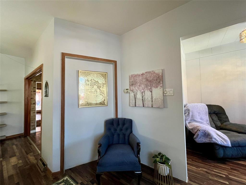 












832 Redwood Avenue

,
Winnipeg,




Manitoba
R3G3R3

