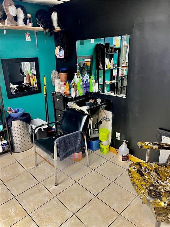 












453 Pembina Highway

,
Winnipeg,




Manitoba
R3M2K9

