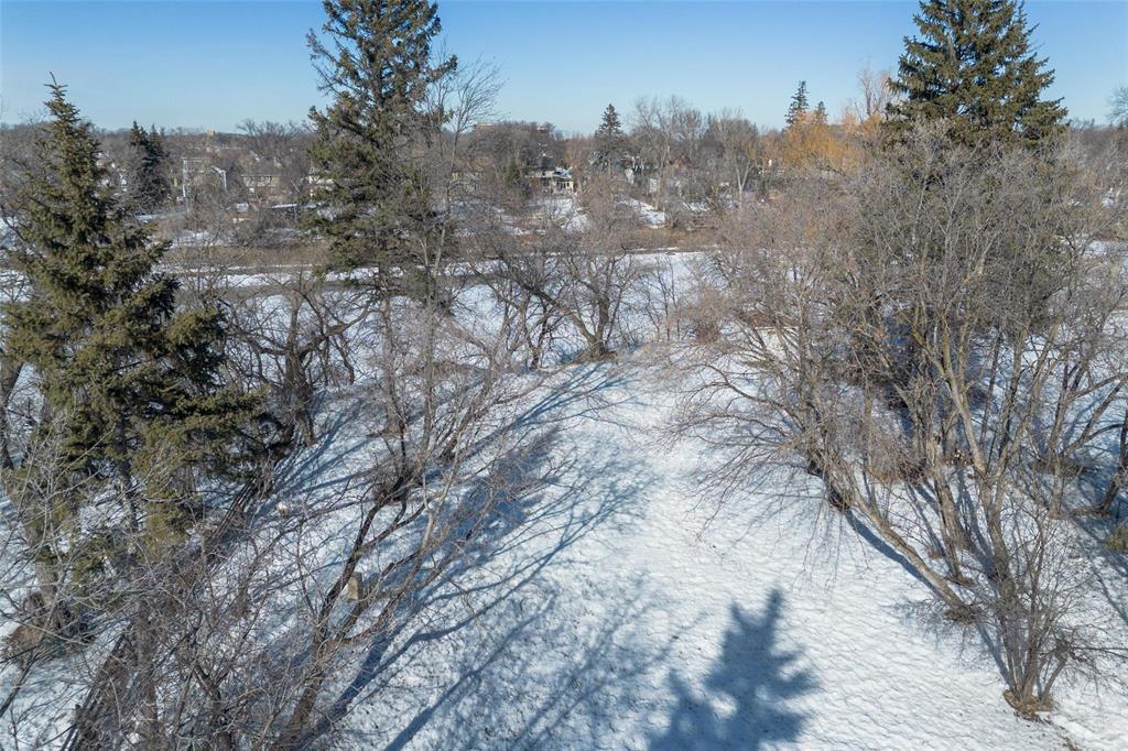 












1125 Wellington Crescent

,
Winnipeg,




Manitoba
R3N0A1


