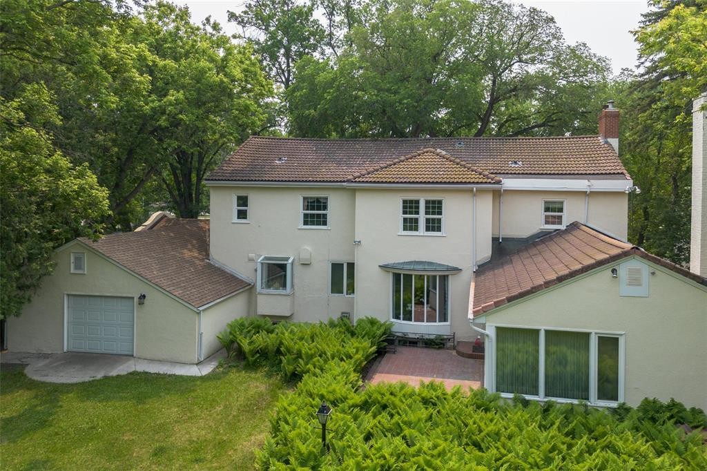 












1125 Wellington Crescent

,
Winnipeg,




Manitoba
R3N0A1


