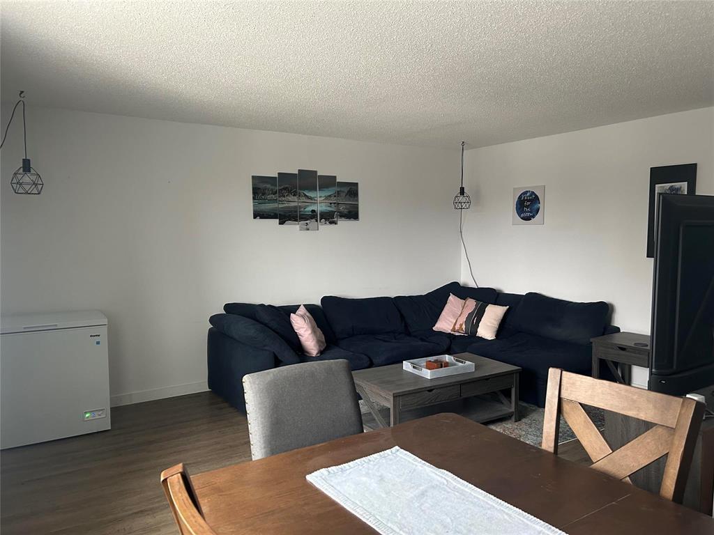 












31 5 Apple Lane

,
Winnipeg,




Manitoba
R2Y2G9


