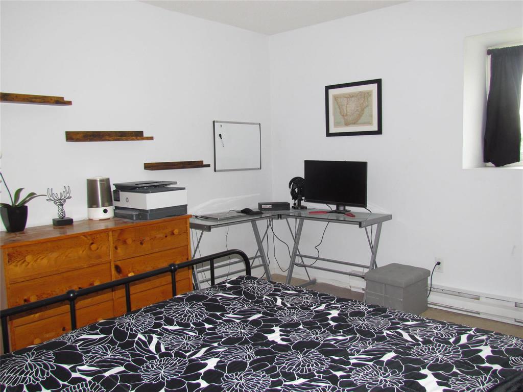 












31 5 Apple Lane

,
Winnipeg,




Manitoba
R2Y2G9

