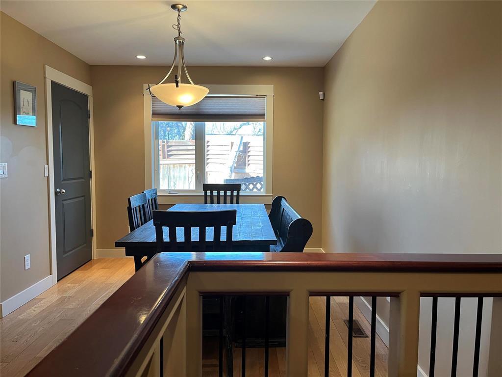 












261 Scotia Street

,
Winnipeg,




Manitoba
R2V1V7

