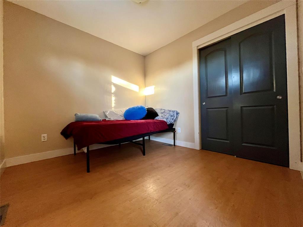 












261 Scotia Street

,
Winnipeg,




Manitoba
R2V1V7

